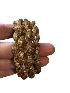 Braided Gold-Tone Mesh Bracelet With Magnetic Clasp Vintage-Inspired Jewelry
